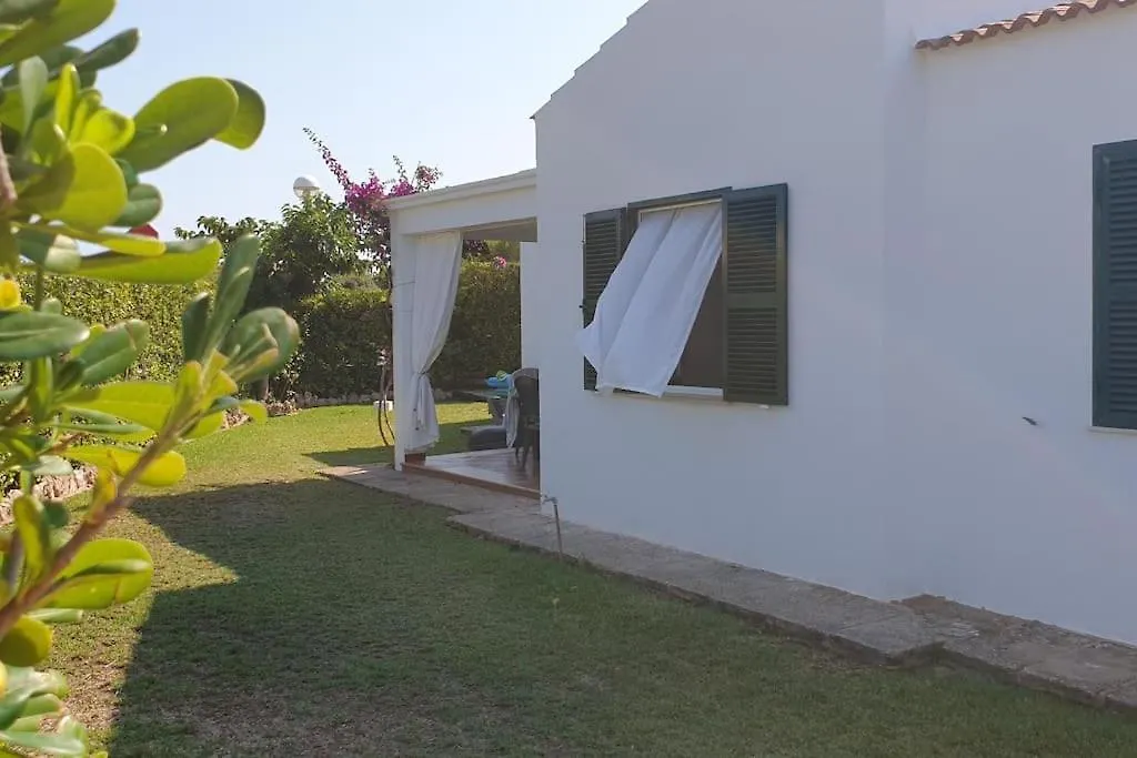 Apartamentos Las Golondrinas Cala en Bosc 0*,  Spanien